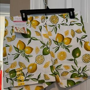 Isaac Mizrahi Women's Citrus Print Shorts - White and Yellow NWT